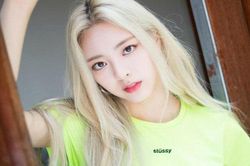 Kiểu tóc đỉnh nhất giúp 3 idol 10x khoe khí chất