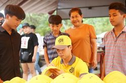 Vì yêu mà đến với bầu Đức, bầu Thắng, bầu Hải