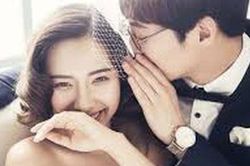 Cánh đàn ông chúng tôi thích người phụ nữ của mình cười khúc khích với những điều nhỏ nhất