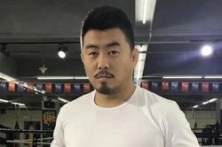 Từ Hiểu Đông tố Nhất Long trơ trẽn khi gọi cảnh sát