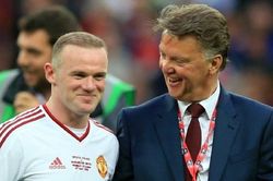 Rooney: 'MU sẽ mạnh hơn nhiều nếu Van Gaal ở lại'