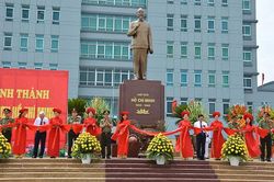Khánh thành tượng đài Chủ tịch Hồ Chí Minh tại tỉnh Nam Định
