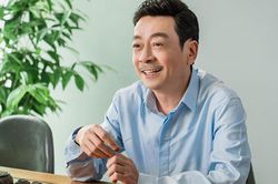 Gặp kẻ lừa đảo tiền qua thẻ ngân hàng, NSND Hoàng Dũng có pha xử lý 'cực tỉnh' khiến kẻ xấu phải ngậm ngùi từ bỏ