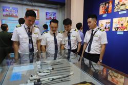 Khai mạc trưng bày chủ đề 'Chủ tịch Hồ Chí Minh với giai cấp công nhân'