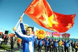Cán bộ trẻ cần có hoài bão chấn hưng đất nước