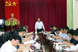 Bí thư Tỉnh ủy Trần Văn Sơn làm việc với Ban Thường vụ Huyện ủy Điện Biên Đông