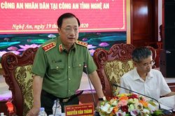 Cần có cơ chế chính sách thỏa đáng thu hút cán bộ cán bộ giỏi trong CAND
