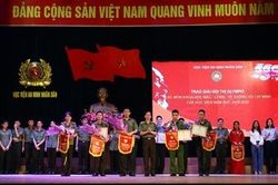 Sinh viên Học viện ANND đua tài trên lĩnh vực lý luận chính trị