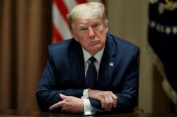 Tổng thống Trump đe dọa ngừng vĩnh viễn tài trợ cho WHO