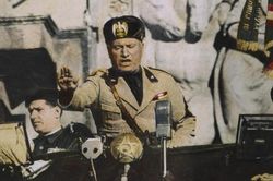 Số phận khốn khổ của con trai kẻ độc tài phát xít Mussolini