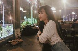 Bị chê bóp mặt quá đà, bạn gái Đặng Văn Lâm đáp trả 'gắt'