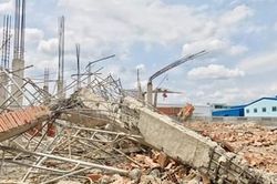 Khởi tố vụ án sập tường làm 10 người chết ở Đồng Nai