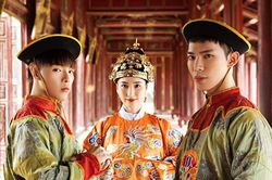 Nghe Đức Phúc cover #KTCNSK, Hòa Minzy liền úp mở về phiên bản tam ca 'siêu xịn' từ gia đình Hoa dâm bụt