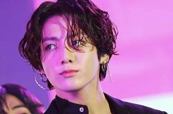Sau bê bối Itaewon, Jungkook (BTS) lại bị chê trách một điều khiến fan cứng cũng thất vọng