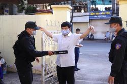 An ninh thắt chặt trong phiên tòa xét xử vụ gian lận thi cử ở Sơn La