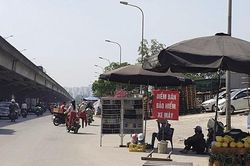 Bảo hiểm xe máy: Mua chỉ để đối phó, bán chỉ để... 'ăn chênh'