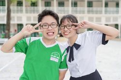 Bất ngờ chưa, người chế ra nước rửa tay diệt khuẩn 99.9999% là 2 học sinh lớp 11