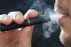 Không sử dụng thuốc lá điện tử để cai thuốc lá