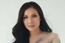 Hồng Ngọc bắt đầu cuộc sống đời thường sau vụ nổ