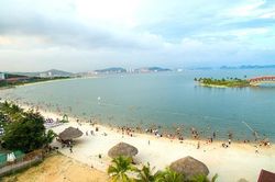 Tắm biển ngoài khu vực giới hạn, hai học sinh lớp 10 chết đuối