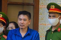 Lý do nguyên Phó Giám đốc sở GD&ĐT Sơn La tiêu hủy đĩa CD ở nghĩa trang