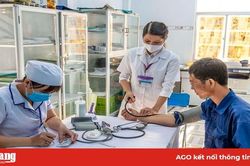 Liên đoàn Lao động Tịnh Biên tổ chức khám sức khỏe và bàn giao nhà Mái ấm công đoàn