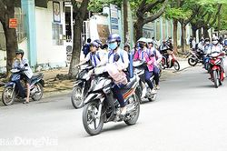 Điều chỉnh Luật Giao thông đường bộ cho phù hợp thực tế
