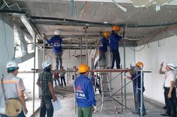 Không phải chỉ phá dỡ trên tivi
