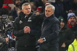 Bóng đá hôm nay 23/5: Mourinho than phiền với Solskjaer về MU. Haaland 'không có cửa' ở Bayern