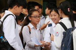 Tuyển sinh lớp 10 Hà Nội: Lựa chọn nguyện vọng không nên chạy theo đám đông