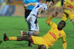 'Tại sao Nam Định phải sợ HAGL và Văn Toàn?'