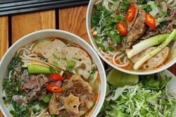 7 món Huế hút tín đồ sành ăn tại TP.HCM