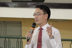 Trường THPT Chuyên Trần Đại Nghĩa chia sẻ phương pháp giáo dục và tư vấn tuyển sinh lớp 10