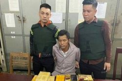Nghệ An: Bắt giữ đối tượng mua bán số lượng lớn ma túy