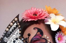 Du học sinh làm Drag Queen ở Nhật
