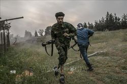GNA giành quyền kiểm soát 3 doanh trại ở phía Nam thủ đô Tripoli của Libya