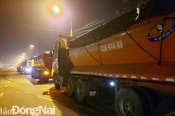Kiến nghị tịch thu hơn 727 tấn than đá vận chuyển trên đoàn xe siêu trọng