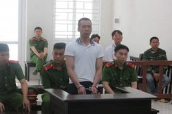 Chém vợ và con gái trọng thương vì ghen tuông
