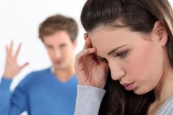 Chán nản vì chồng hay chê
