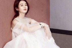 Khi mỹ nhân Hoa ngữ cùng diện váy cưới: Triệu Lệ Dĩnh, Dương Tử hay Địch Lệ Nhiệt Ba đẹp nhất?