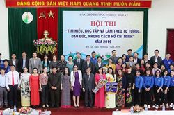 Làm tốt công tác tham mưu góp phần đưa nhà trường phát triển toàn diện