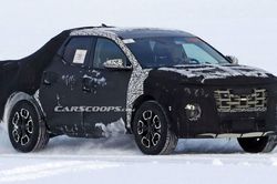 Mẫu bán tải Hyundai Santa Cruz được ngụy trang bất ngờ xuất hiện, chờ ngày ra mắt chính thức