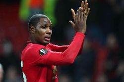 Bóng đá hôm nay 26/5: Một ngôi sao rời MU ngay tuần này. Barca sẵn sàng chia tay Dembele