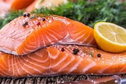 4 bí quyết chọn mua cá hồi chuẩn, ngon cực phẩm