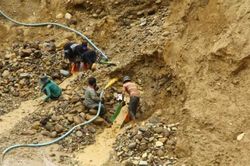 Phú Yên chỉ đạo xử lý dứt điểm tình trạng khai thác vàng trái phép ở huyện Sông Hinh