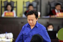 Ai đưa 1 tỷ đồng cho cựu thượng tá công an đi hối lộ?