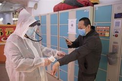 Vai trò của công nghệ trên tuyến đầu chống dịch COVID-19