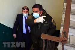 Yêu cầu điều tra việc bắt thẩm phán vụ án mua máy trợ thở ở Bolivia