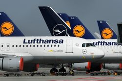 Đức tạm thời quốc hữu hóa một phần hãng hàng không Lufthansa