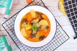 Cách làm món bò hầm cà ri cực ngon cho bữa tối thêm tròn vị